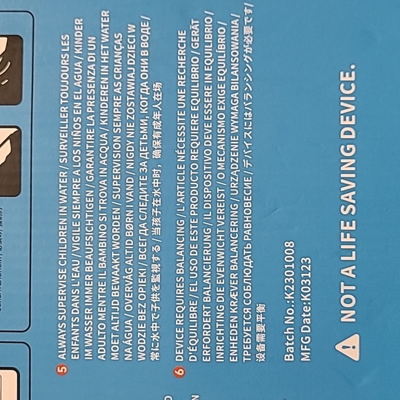 NIB Baby Swim Float, (L) ages 12-36 months, comes with pump and canopy - Picture 9 of 12